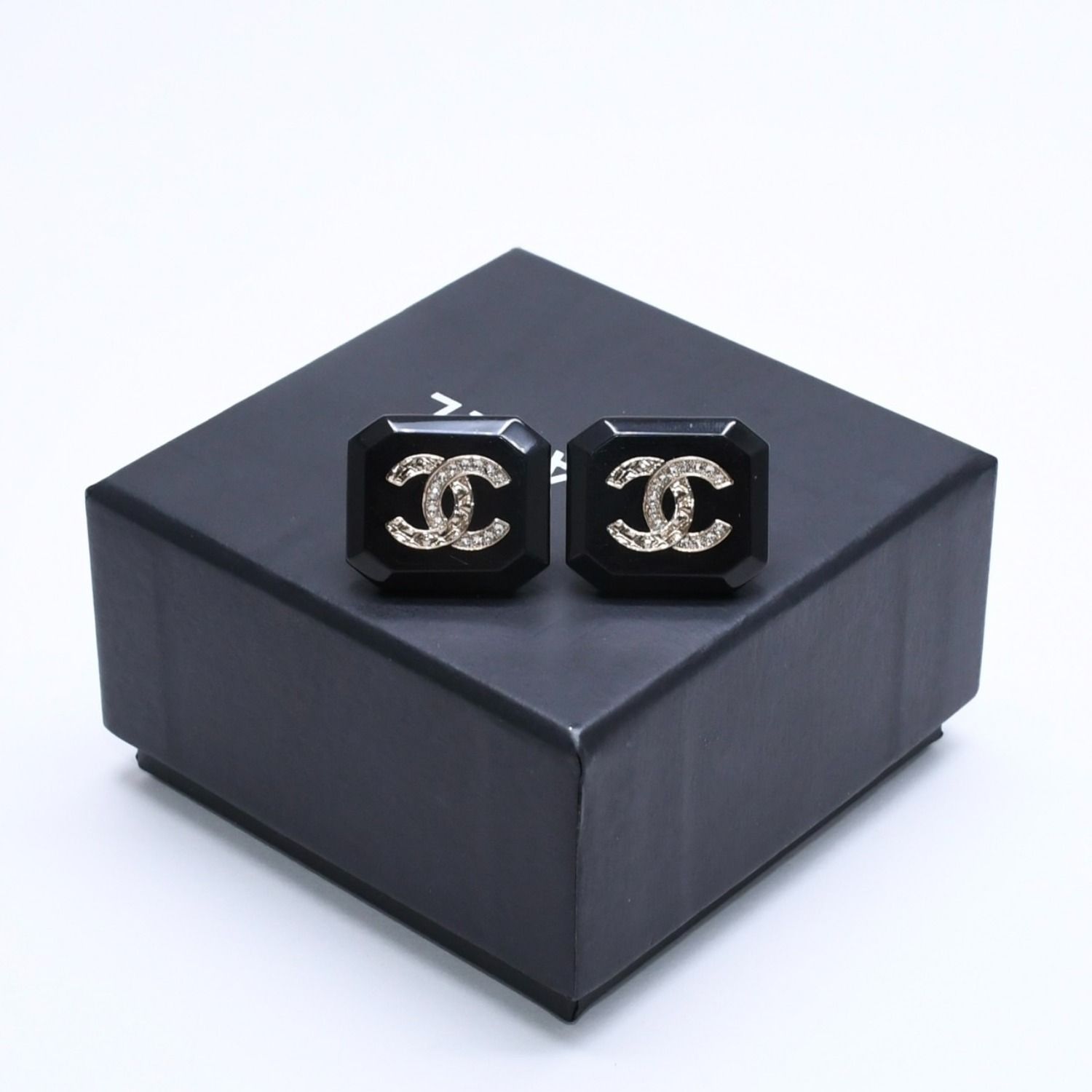 極美品 CHANEL シャネル ピアス イヤリング ココマーク B23A刻印 重量約6.03g ブラック シルバー 中古 4a005280 52,800円