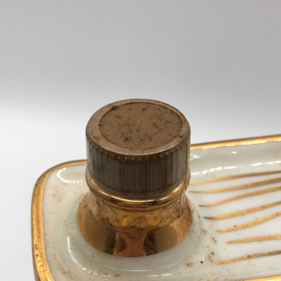 【定価3.5万・希少完品】カミュ ナポレオンブック 茶陶器ボトル（箱・替え栓付） カミュ ナポレオン ブック 赤陶器ボトル 替え栓付き 40％ 700ml【E2