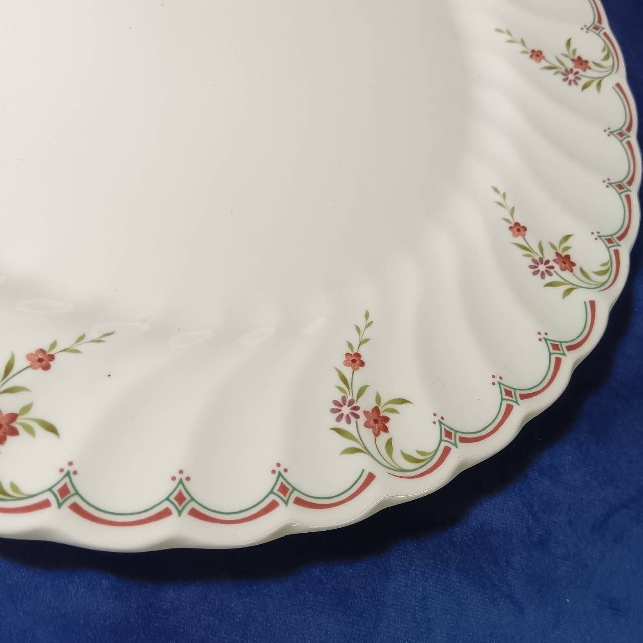 ウェッジウッド Wedgwood ピンクガーランド デザートプレート4枚