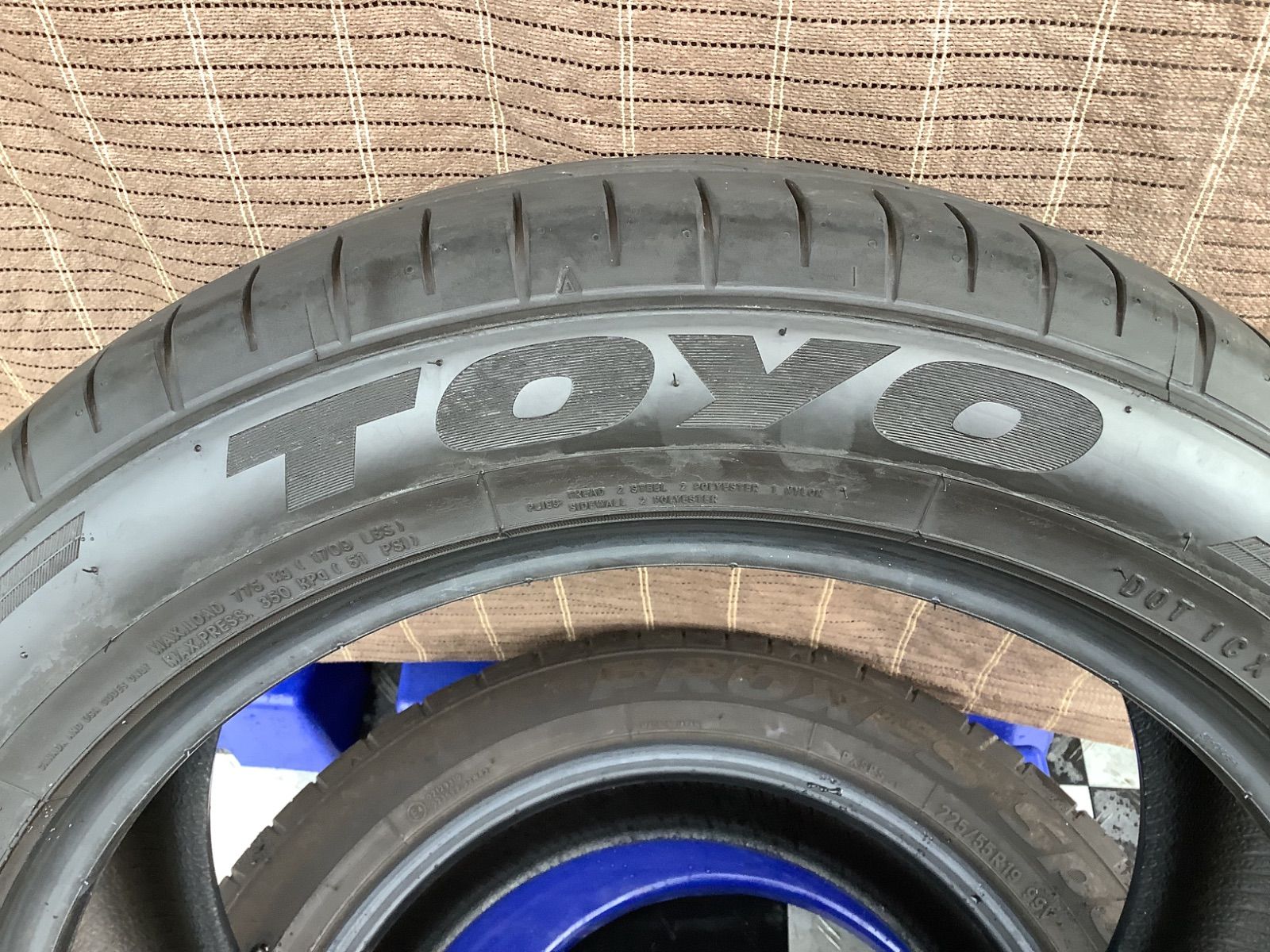 送料込み] 225/55R19 99V 2024年製 TOYO PROXES SPORT SUV トーヨー