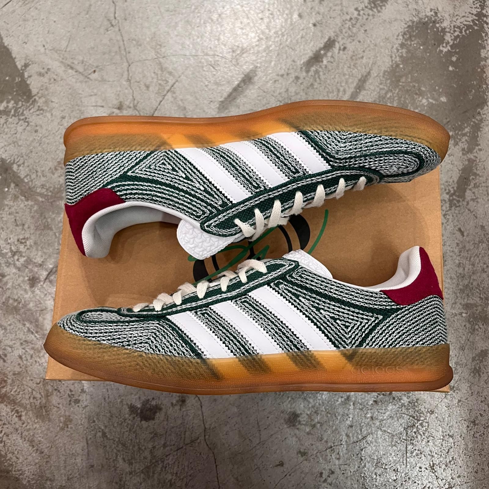 アジアンウェーブデザインタンス 他に見ない珍しい逸品❣️かなりお値下げしています。 adidas × Sean Wotherspoon Gazelle Indoor ガゼル インドア