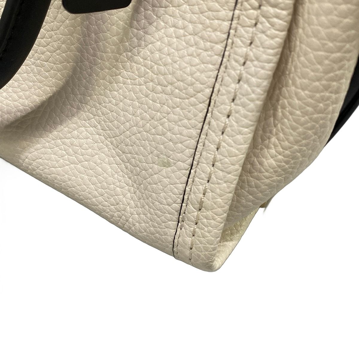 COACH(コーチ) ハンドバッグ スワッガー27 キャリーオール カラー 