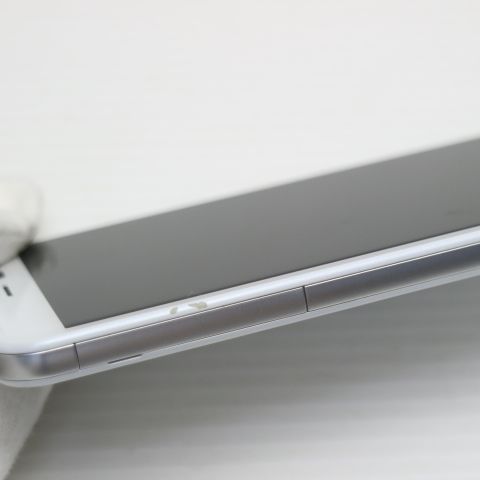 超美品 Y!mobile 507SH Android One ホワイト スマホ 本体 白ロム 土日