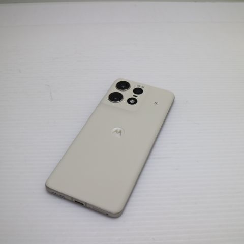 新品同様 SIMフリー motorola edge 50s pro バニラクリーム スマホ