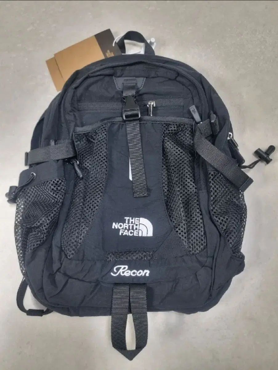 THE NORTH FACE ザノースフェイス レコン バックパック ブラック