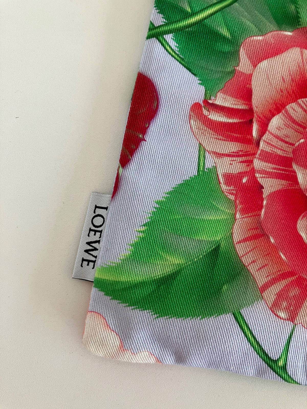 美品】LOEWE ロエベ パウラズイビザ コラボ 巾着ポーチ ローズ バラ 花