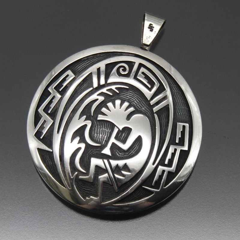 ホピ族 サンフェイスリバーシブル ペンダント Silver925 Steven Sockyma ホピ族 ペンダント オーバーレイ リバーシブル
