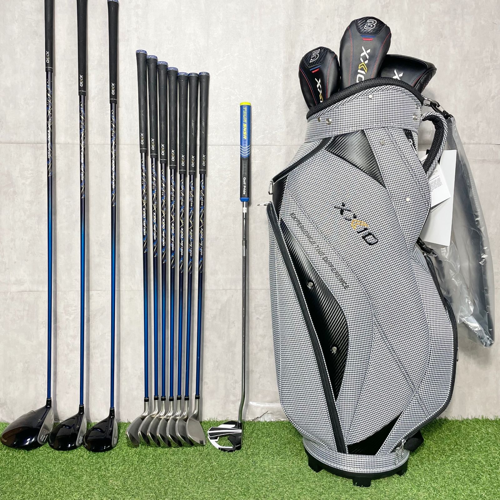 【バッグ新品】XXIO13 MP1300 オール13代目 ゼクシオ ゴルフクラブセット メンズ SR 11本 DUNLOP ダンロップ キャディバッグ新品 送料無料 【バッグ新品】XXIO13 MP1300 オール13代目 ゼクシオ ゴルフクラブセット メンズ SR 11本 DUNLOP ダンロップ キャディバッグ新品 送料無料