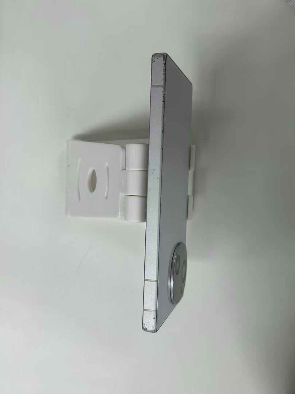 ジャンク】AQUOS R9 ホワイト 起動不可 - メルカリ