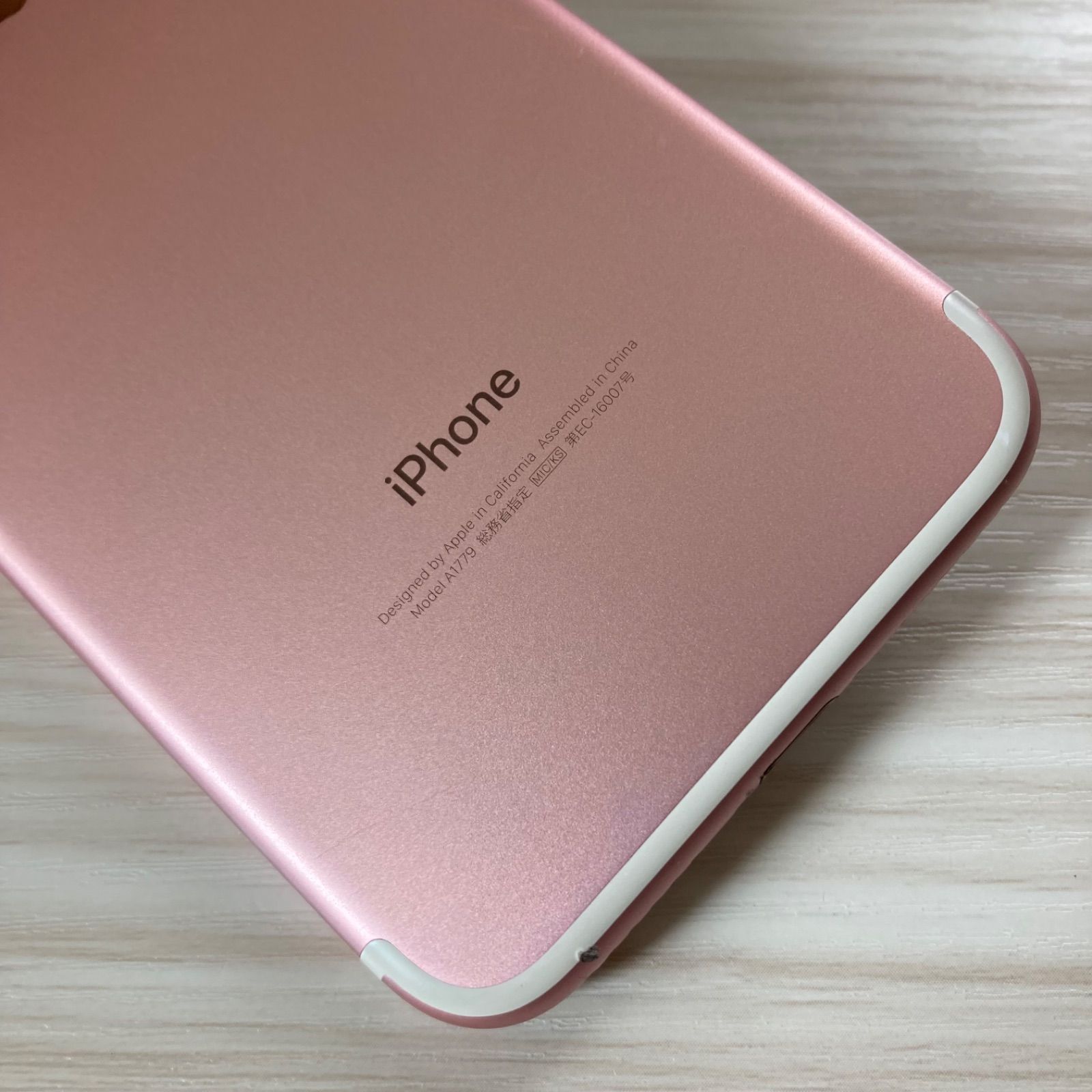 iPhone7 128GB ROSE GOLD バッテリー81% SIMフリー - メルカリ