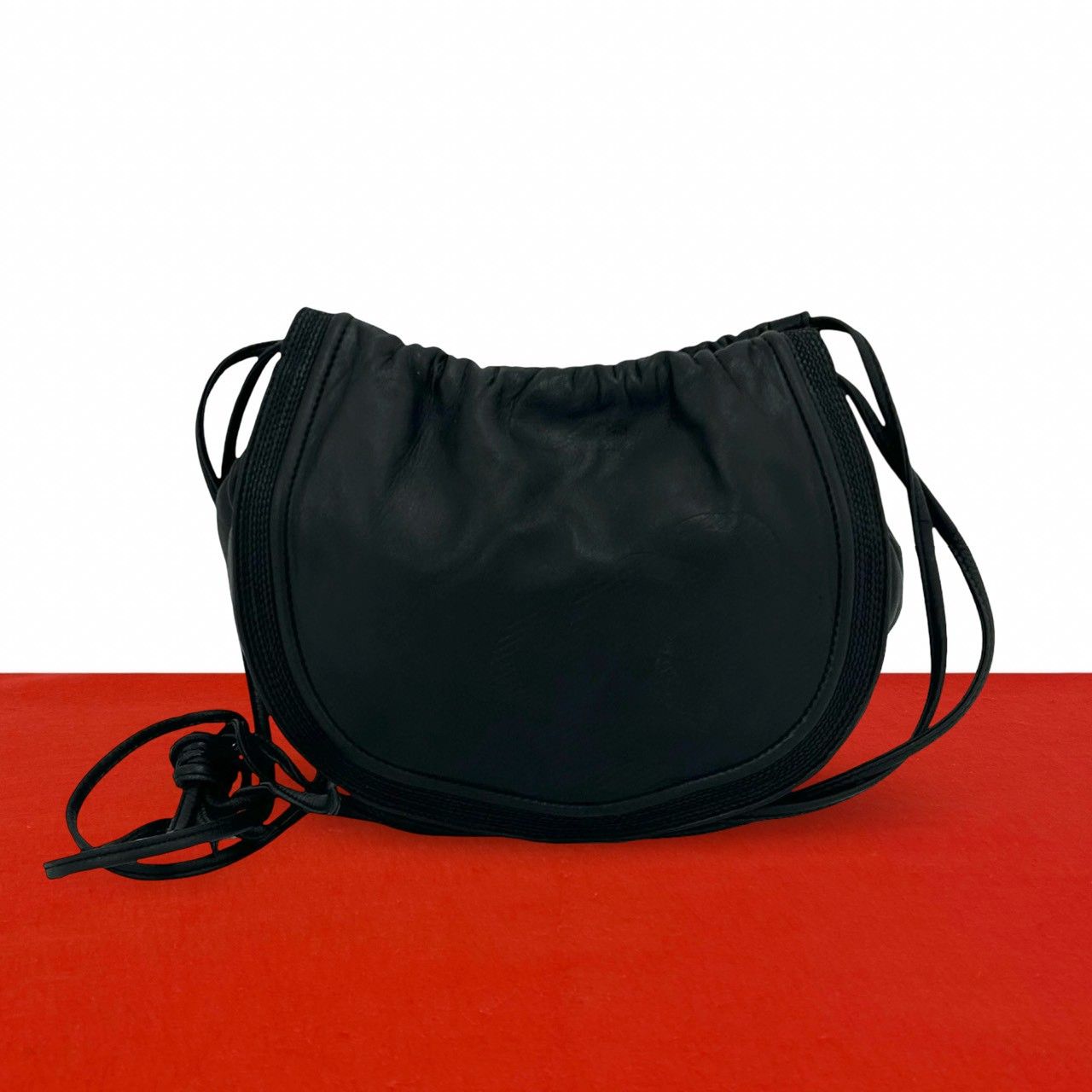極 美品 LOEWE ロエベ ヴィンテージ アナグラム ロゴ ナッパ レザー 本