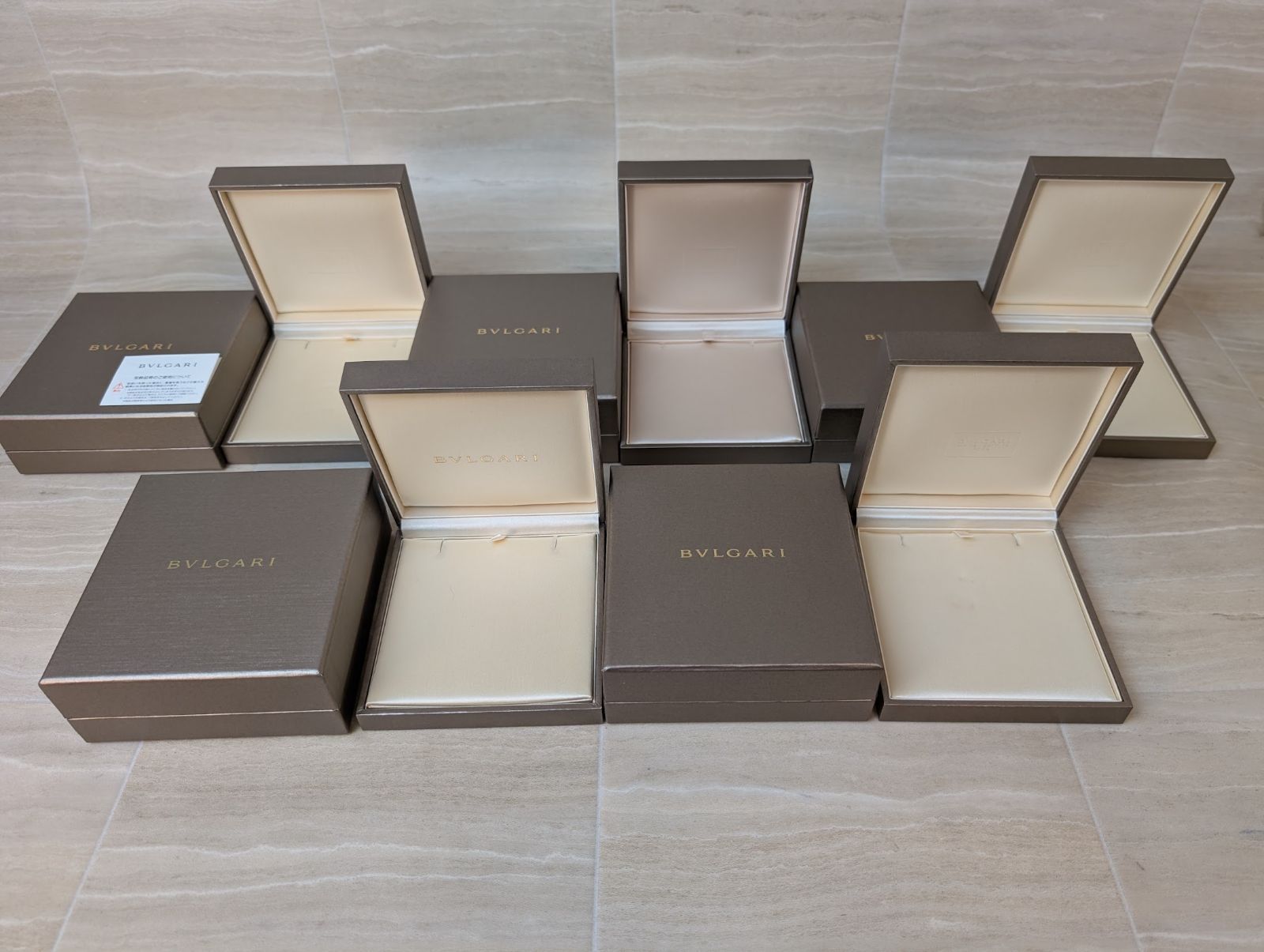 まとめ売り　大量　セット　BVLGARI　ブルガリ　アクセサリー　ジュエリー　ネックレス　ペンダント　保管　空箱　空き箱　箱　ボックス　BOX　ケース