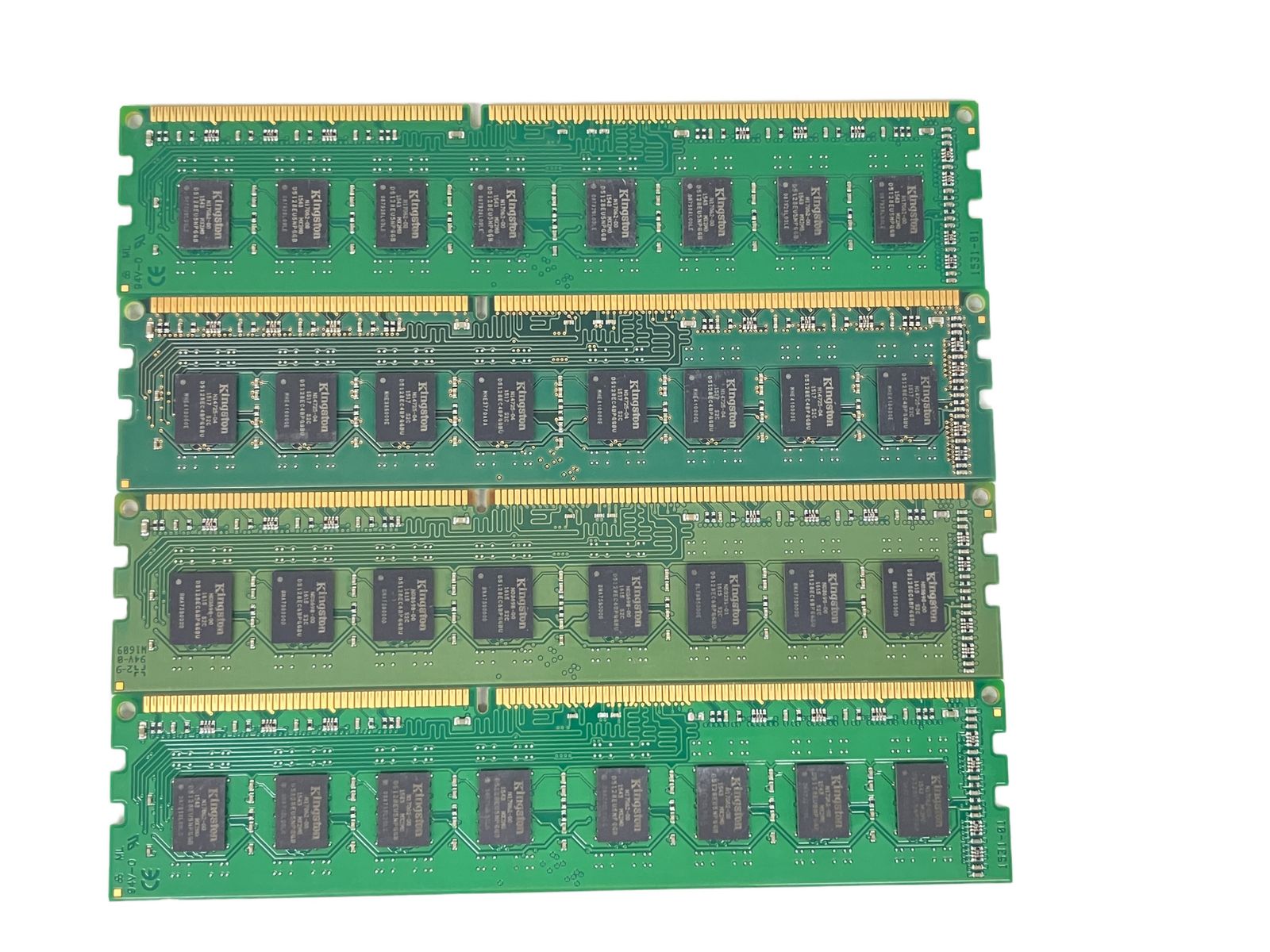 ■ジャンク品■　メモリ Kingston 8GBメモリ 4点 ジャンク - ReReストア