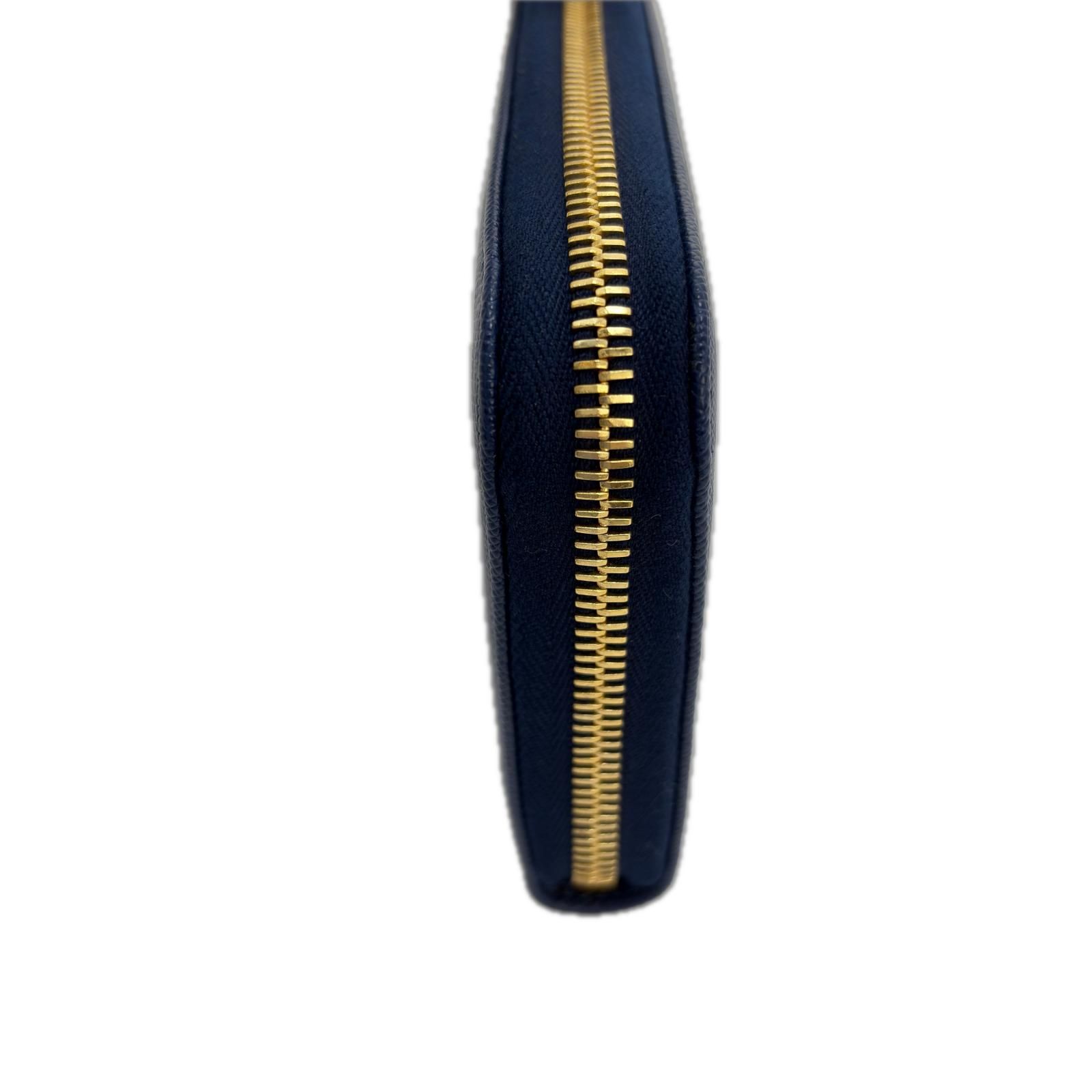 PRADA プラダ ラウンド長財布 ブルー サフィアーノ 1ML506 長財布