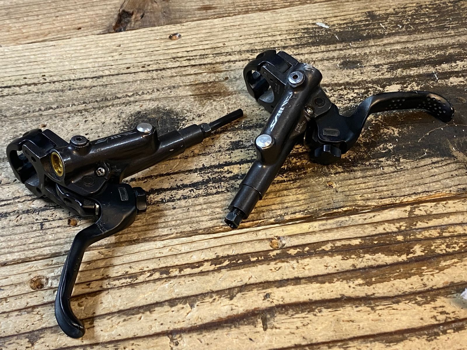 JW850 シマノ SHIMANO セイント SAINT BL-M820 油圧 ブレーキレバー