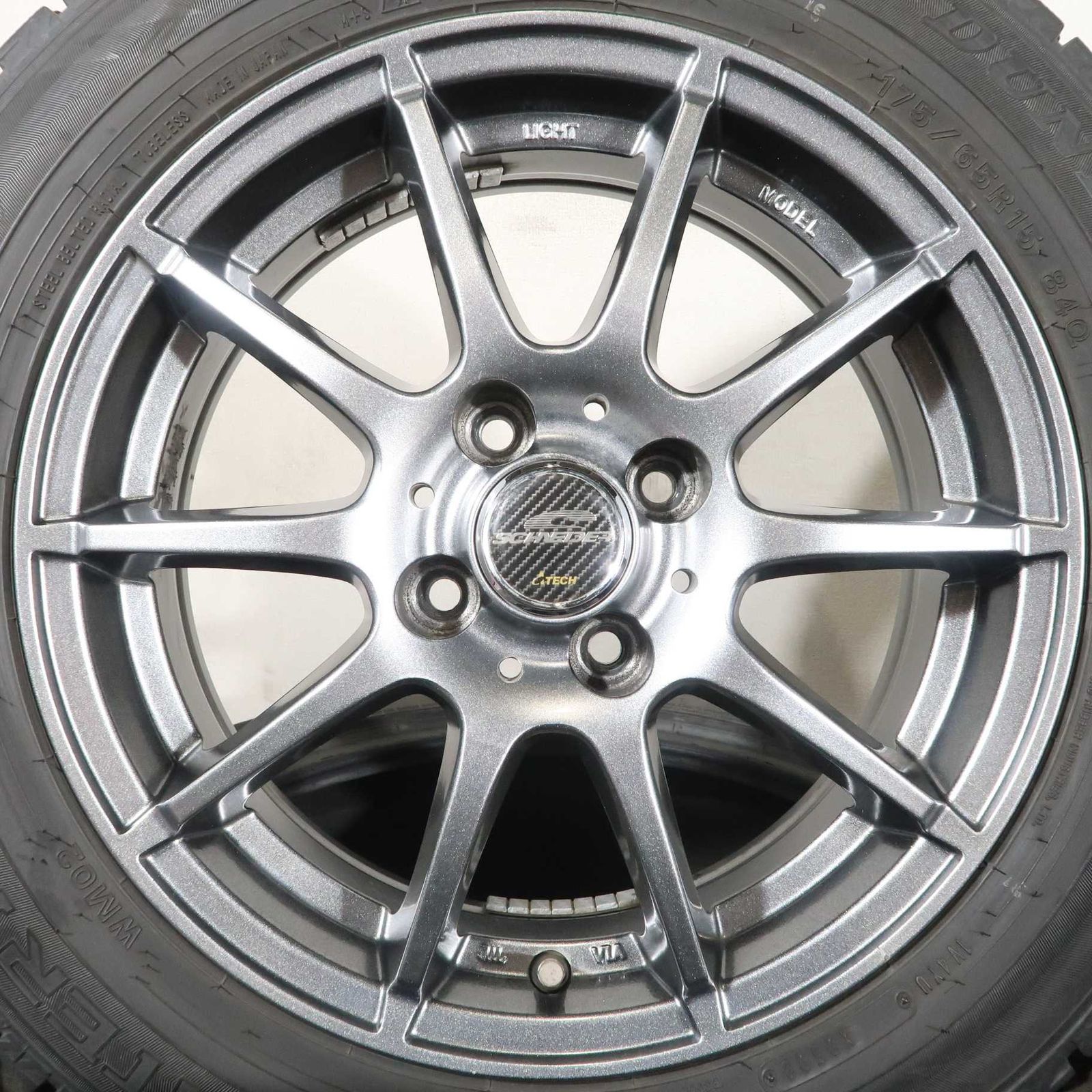 アクア ヴィッツ スイフト クロスビー イグニス 等 4本 社外 15インチ 5.5J +40 4H 100 スタッドレス DUNLOP WINTERMAXX WM02 175/65R15 アクア ヴィッツ スイフト クロスビー イグニス 等 4本 社外 15インチ 5.5J +40 4H 100 スタッドレス DUNLOP WINTERMAXX WM02 175/65R15