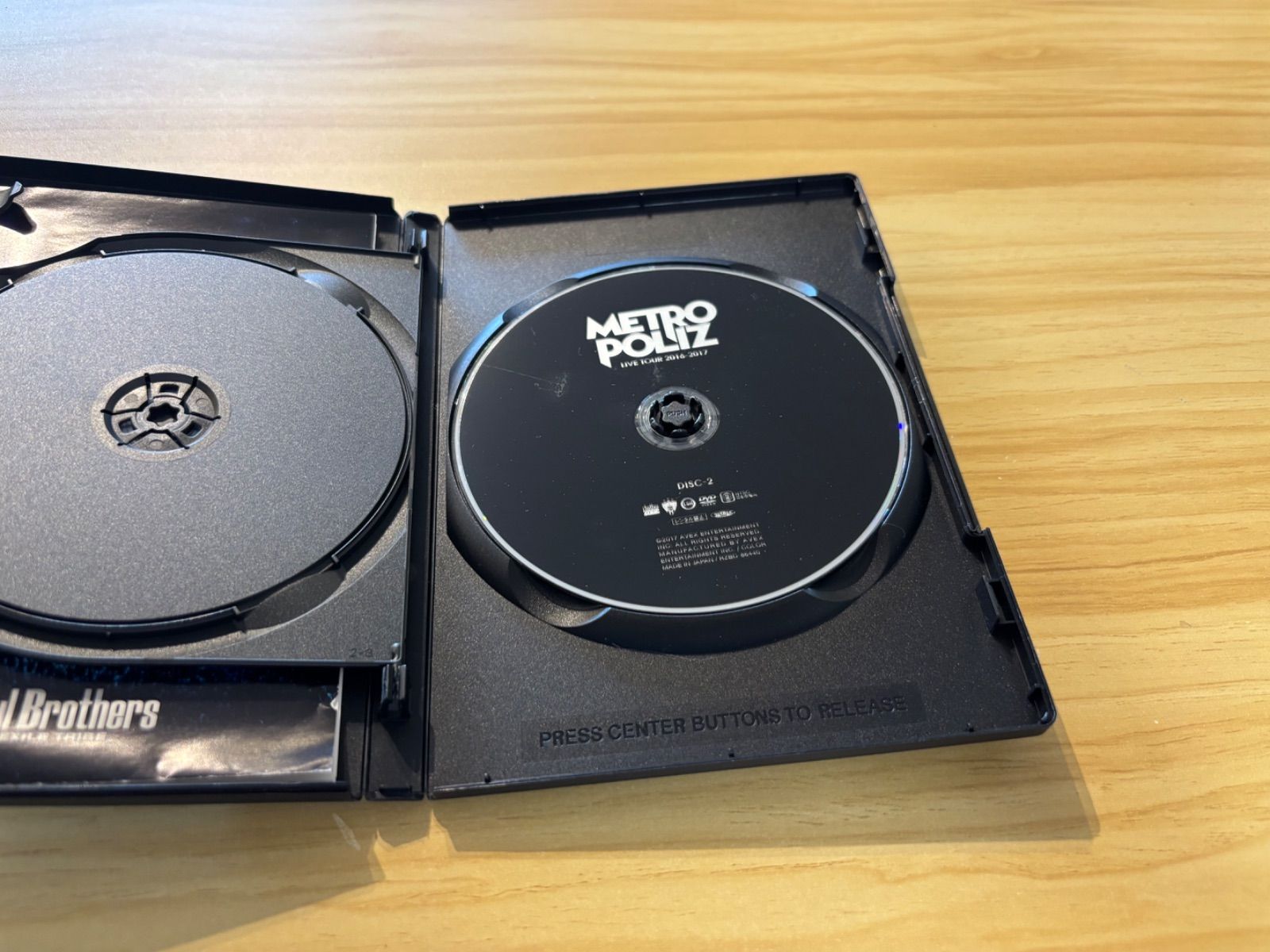 中古] [DVD] 三代目 J Soul Brothers 4点セット/ 「LIVE TOUR 2012