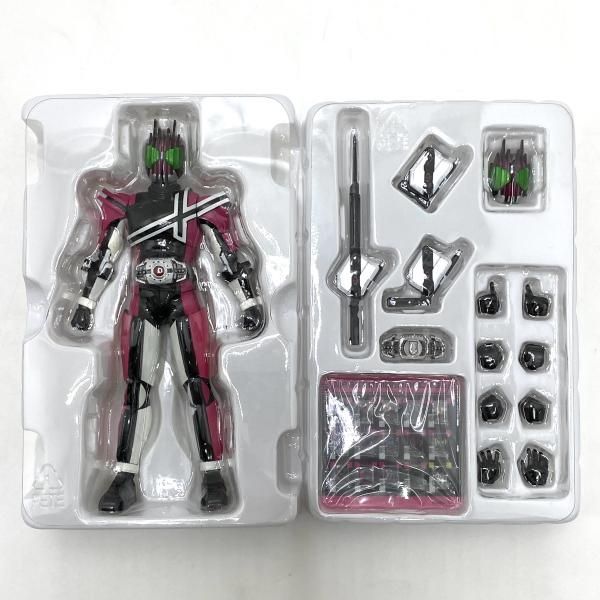 併売 S.H.Figuarts(真骨彫製法) 仮面ライダーディケイド 仮面ライダー