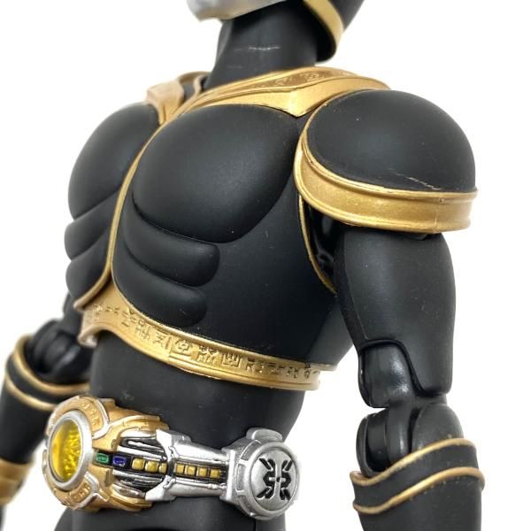 中古】【開封】S.H.Figuarts(真骨彫製法) 仮面ライダークウガ