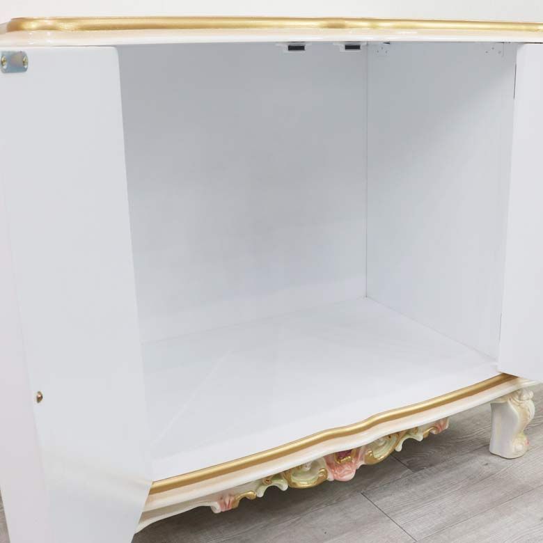 ロココ ローキャビネット 白家具 サイドボード 猫脚 お姫様 アウトレット ロココ ローキャビネット 白家具 サイドボード 猫脚 お姫様