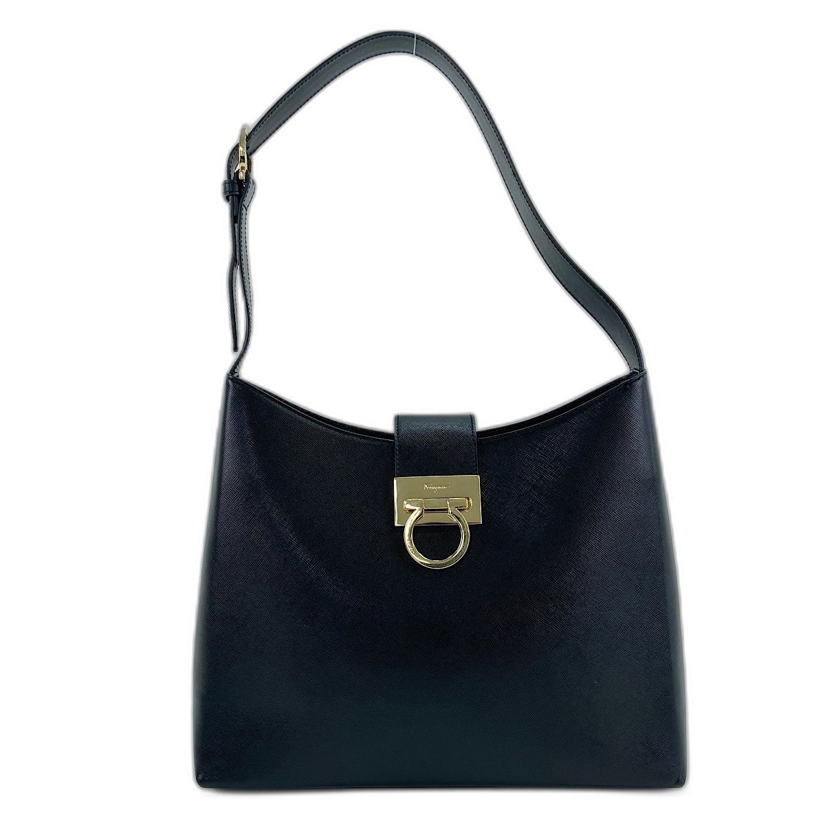 Salvatore Ferragamo サルヴァトーレフェラガモ ショルダーバッグ ガンチーニ【中古】 31,200円