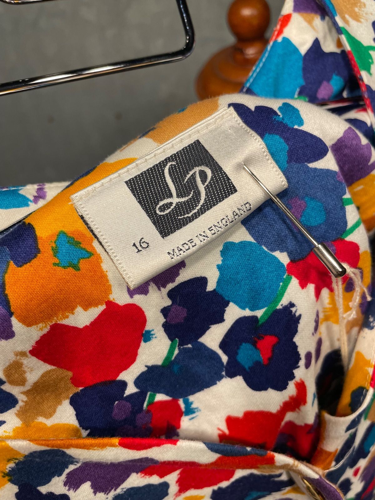 LP multicolour floral dress with matching belt (white × multi, UK16, made in England) 6