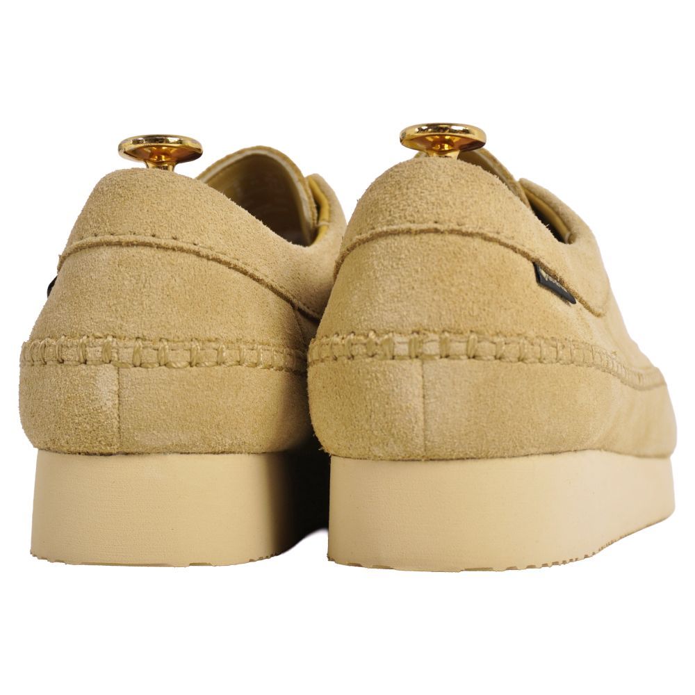 ✨新品未使用✨クラークス　Weaver　スエード　ベージュ　26cm　化粧箱付き 未使用 クラークス Clarks モカシン Weaver GTX ウィーバー G - メルカリ