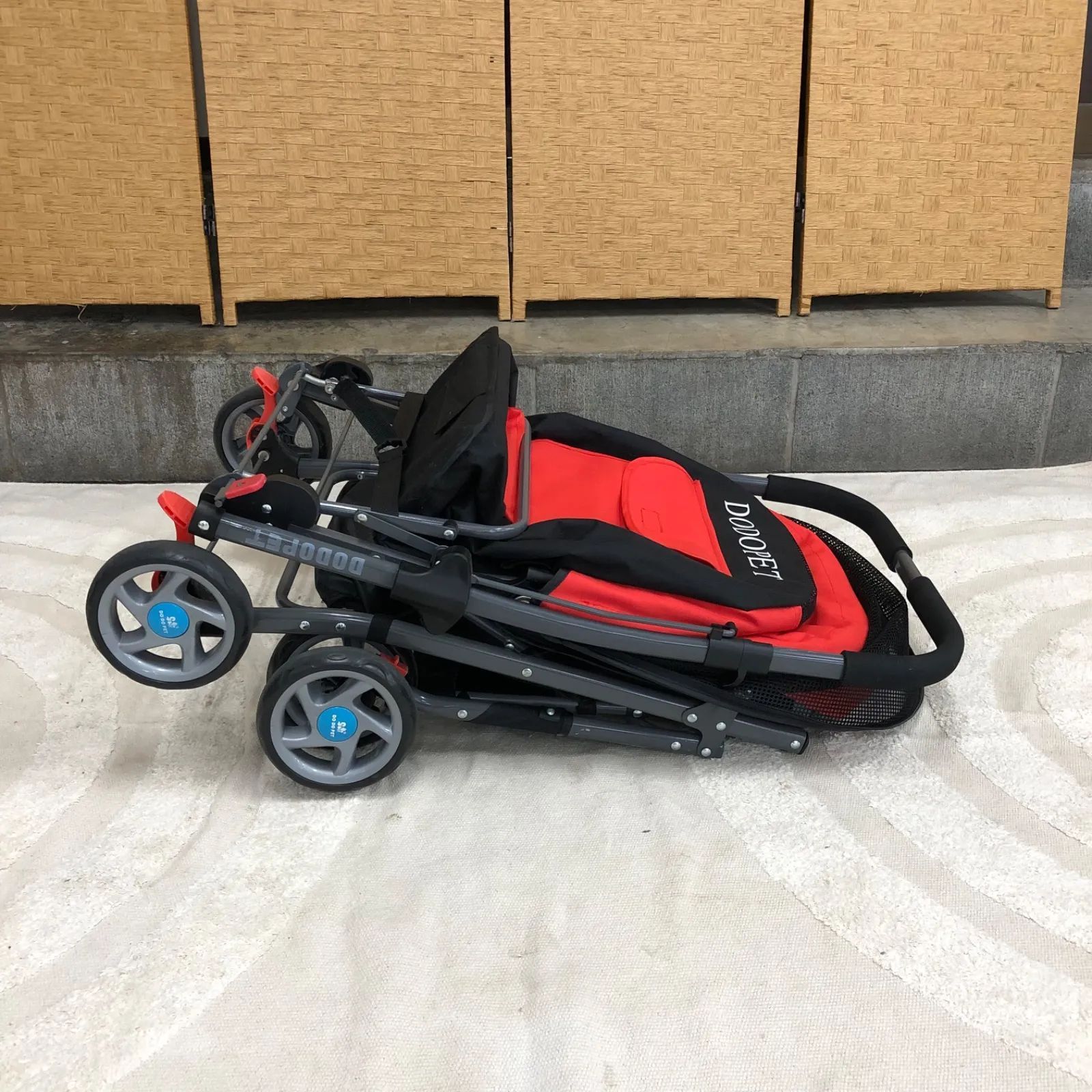T 【値下げ交渉可能】DODOPET ペットカート レッド 4輪カート 軽量 