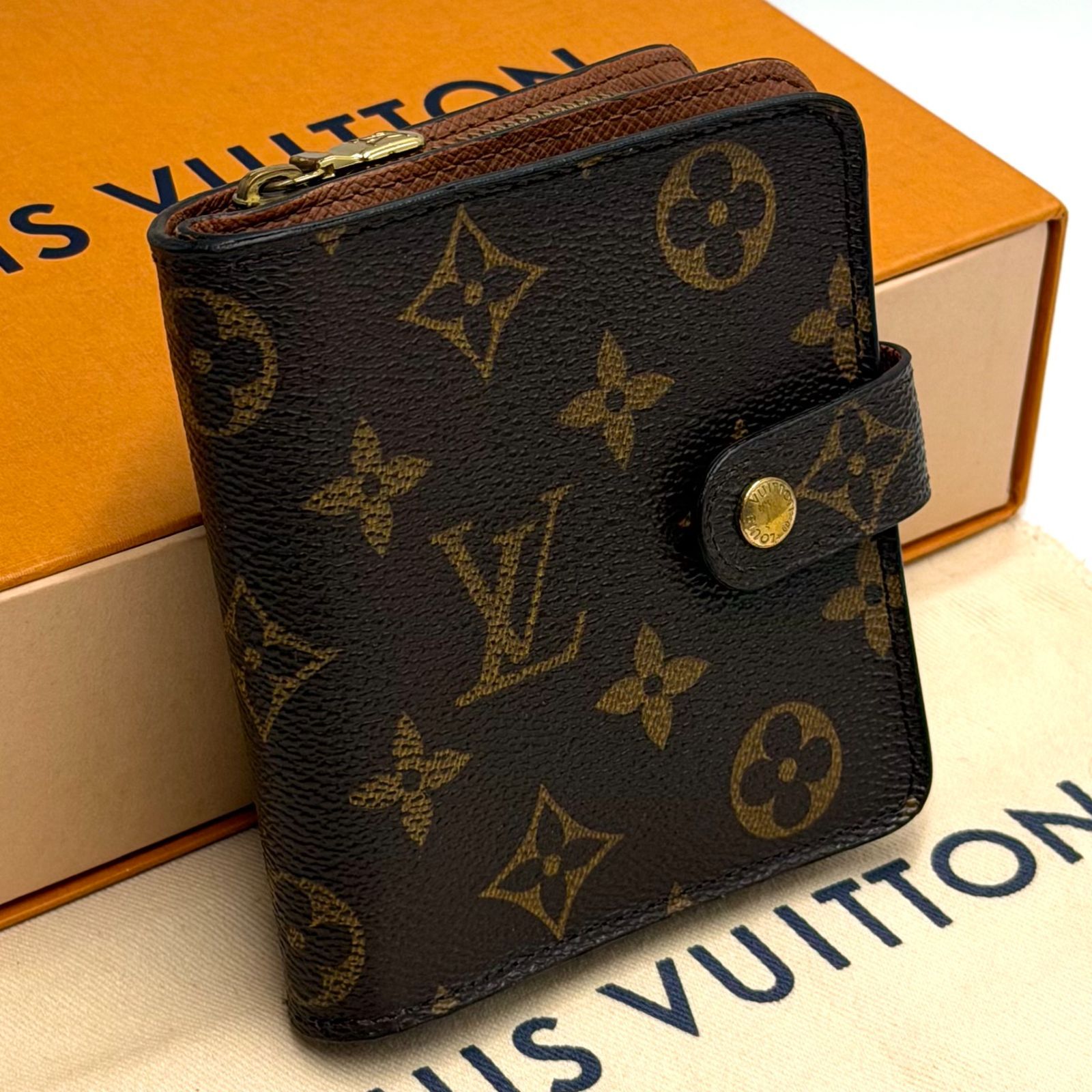 ルイヴィトン LOUIS VUITTON モノグラム コンパクトジップ 二つ折り財布 ラウンドファスナー コンパクト お札入れ 男女兼用 ブラウン レザー