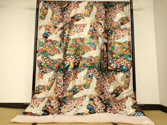 平和屋本店●色打掛　和装　結婚式　神社挙式　婚礼　花嫁　唐織　暈し染め　飛鶴草花文　金銀糸　黒地　逸品　AABJ2644fw