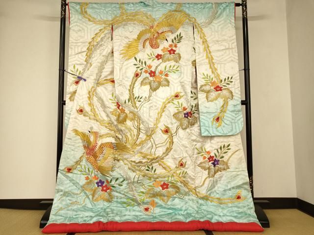 平和屋本店●色打掛　和装　婚礼　結婚式　花嫁　神社挙式　総刺繍　鳳凰枝花文　暈し染め　金銀糸　銀通し地　逸品　AABJ2670fw