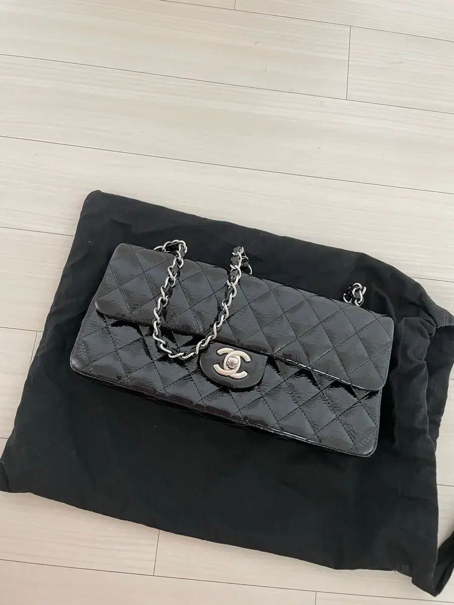 (正規品) シャネル Classic バッグ