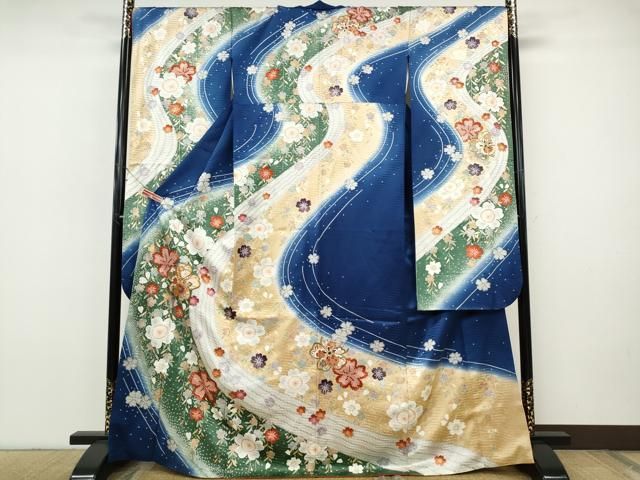 平和屋着物●豪華振袖　駒刺繍　舞花文　金彩　正絹　逸品　CABH9918ut