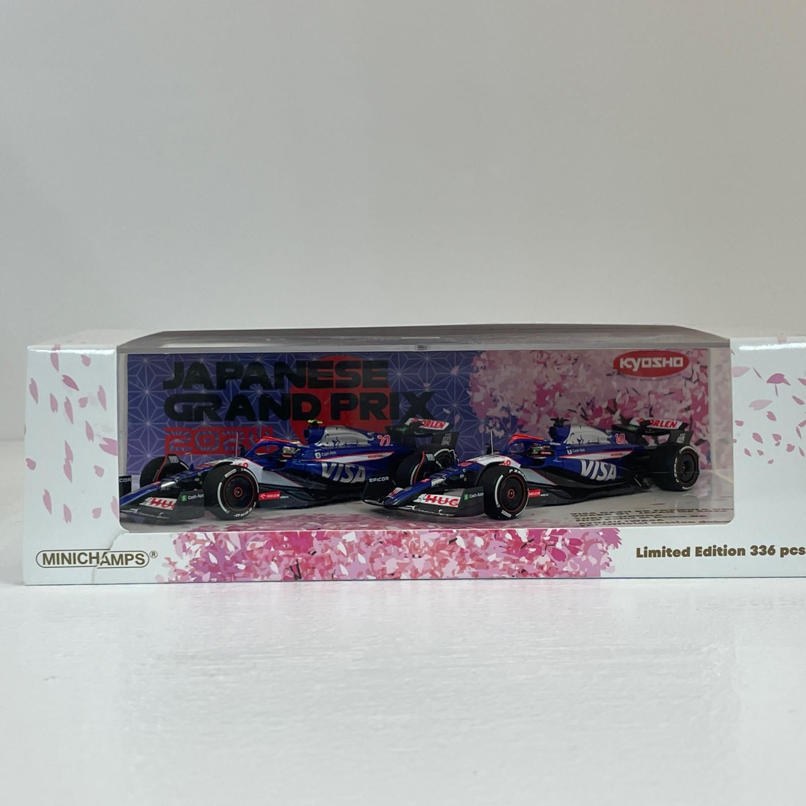 尾張小牧店】 中古 ミニチャンプス 1/43 ビザ キャッシュ RB F1 チーム