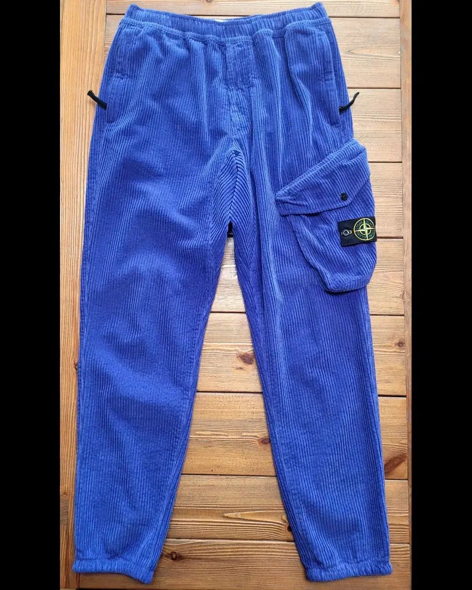 33-34 ストーンアイランド コットン コーデュロイ カーゴジョガーパンツ 27,301円