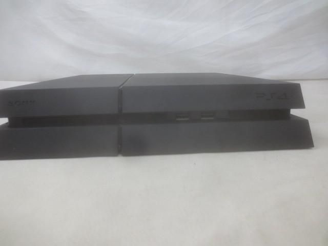 ゲーム プレイステーション4 PS4本体 動作品 CUH-1200B 周辺機器付き 中古品 ゲーム プレイステーション4 PS4本体 動作品 CUH-1200B 周辺機器付き 中古品