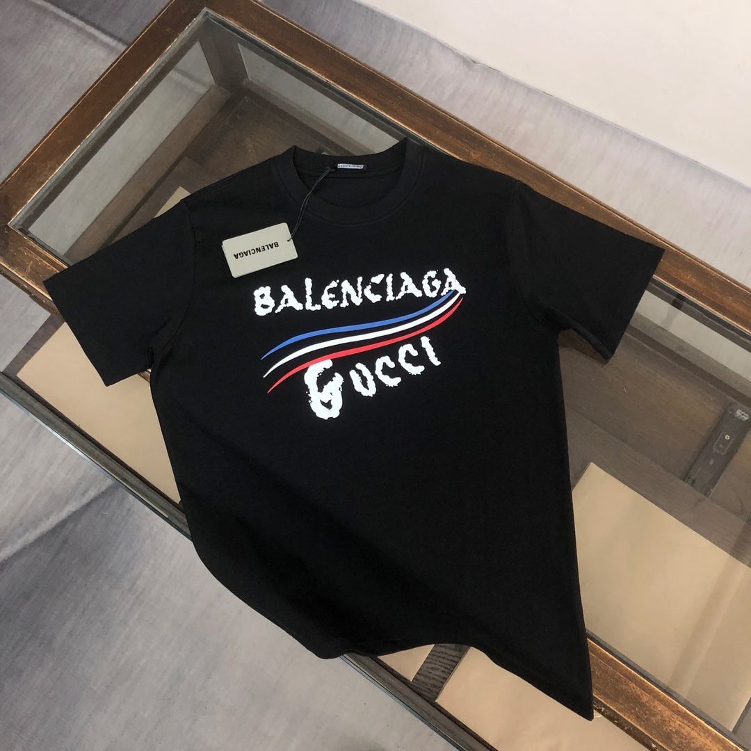 【本日限定特価】GUCCI 夏季新款 カップル用 綿100% クルーネックTシャツ ブラック/ホワイト [本日特価|新品未使用品]