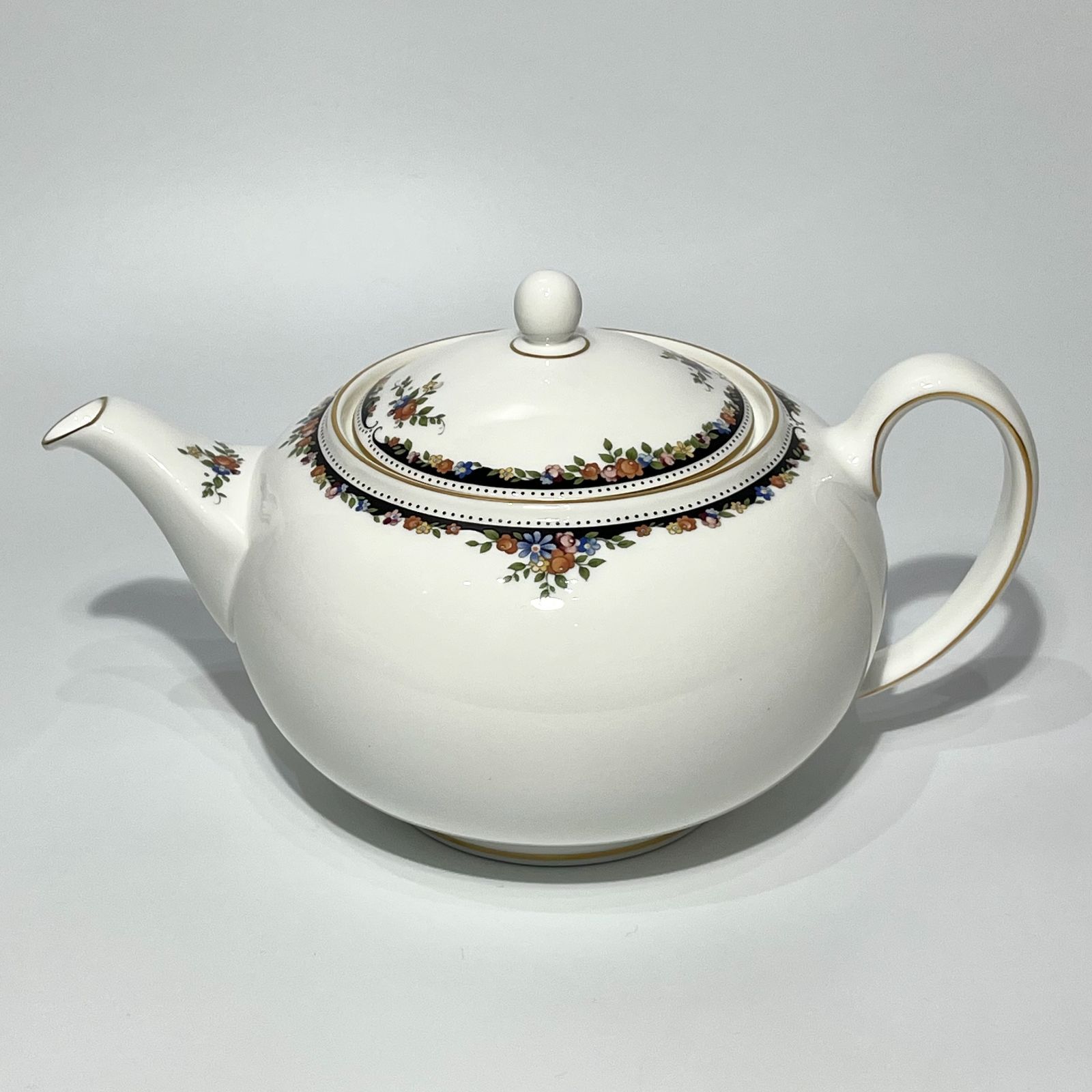 ウェッジウッド オズボーン ティーポット 黒壷ヴィンテージ / WEDGWOOD OSBORNE