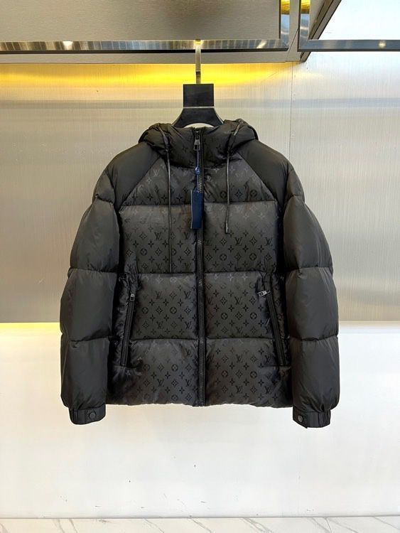 ルイヴィトン LOUIS VUITTON ダウンジャケット メンズ1