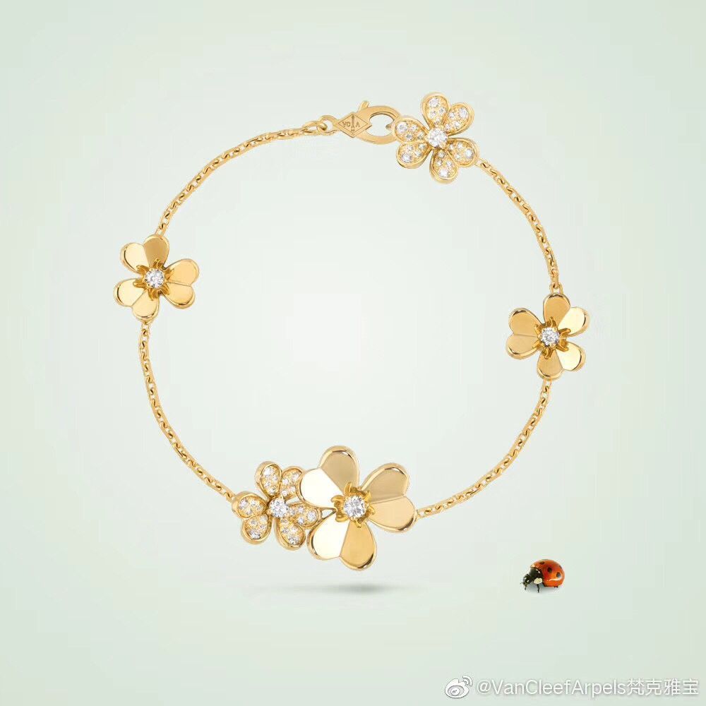 [Van Cleef & Arpels] アルハンブラ フラワー ブレスレット - フルダイヤモンド | ヴァン クリーフ & アーペル レディースジュエリー｜本日限定特価｜新品未使用-WTO輸入1