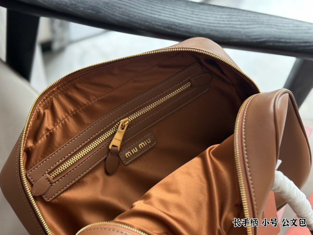【今日特価】Miu Miu Small Bowling Briefcase / ミュウミュウ スモール ボウリング ブリーフケース-WTO輸入1