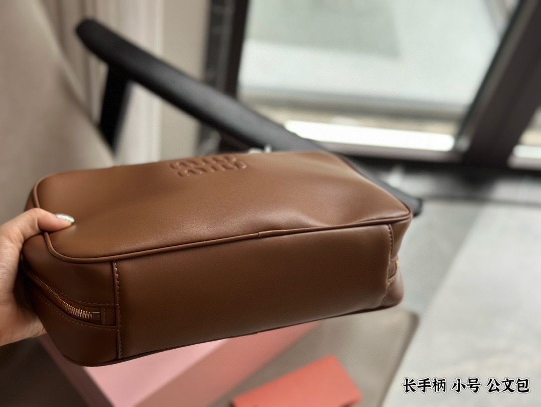 【今日特価】Miu Miu Small Bowling Briefcase / ミュウミュウ スモール ボウリング ブリーフケース-WTO輸入1