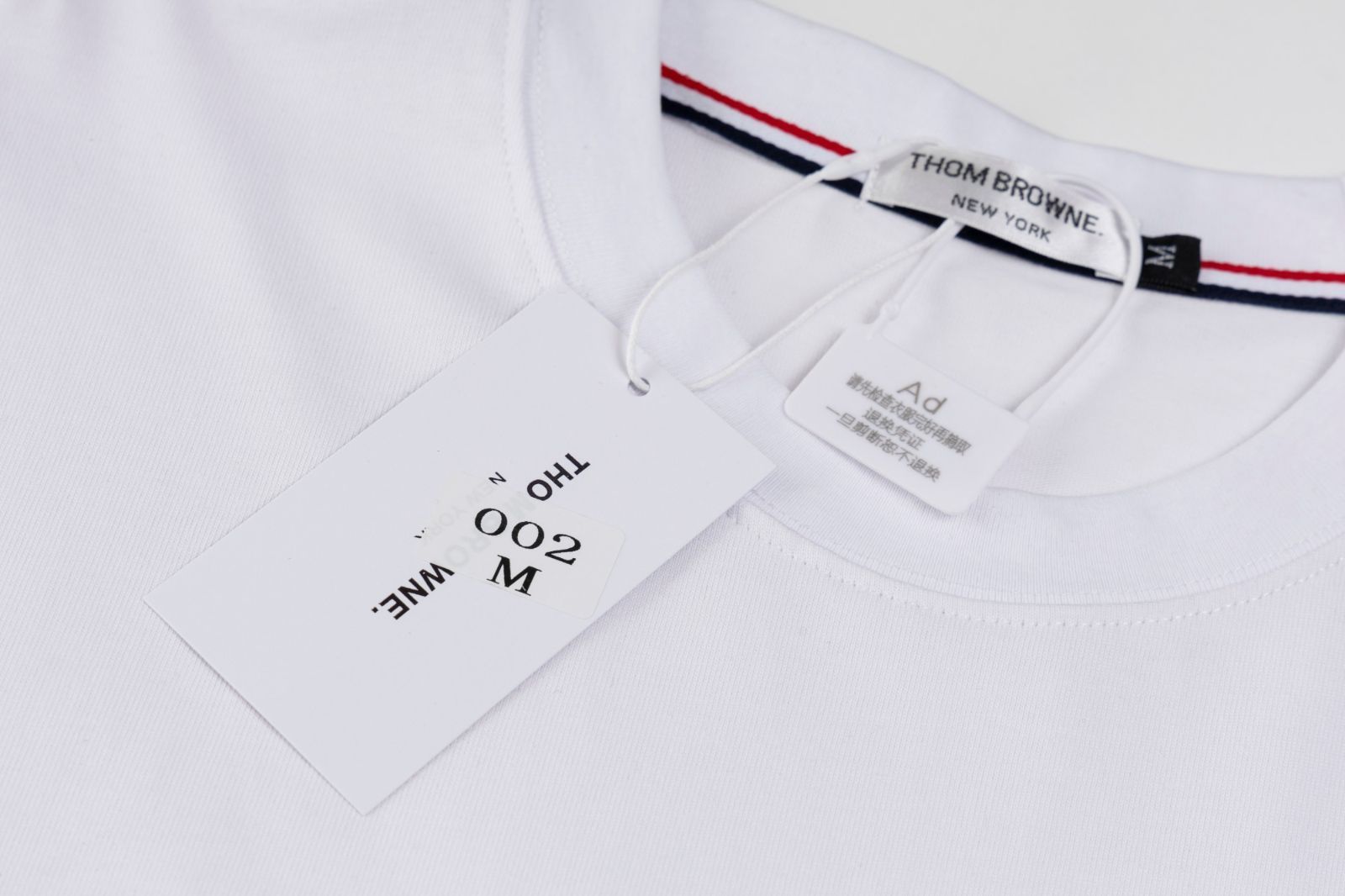 【今日特価】THOM BROWNE TB 25ss プレミアム刺繍 T シャツ