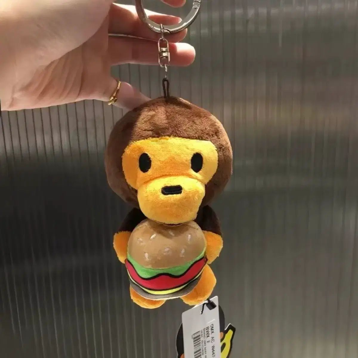 A BATHING APE アベイシングエイプ ベイビー マイロ キーホルダー