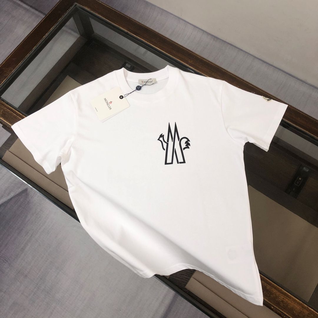 【本日限定特価】MONCLER クルーネックTシャツ - 高品質コットンで快適な着心地 [本日特価|新品未使用品]