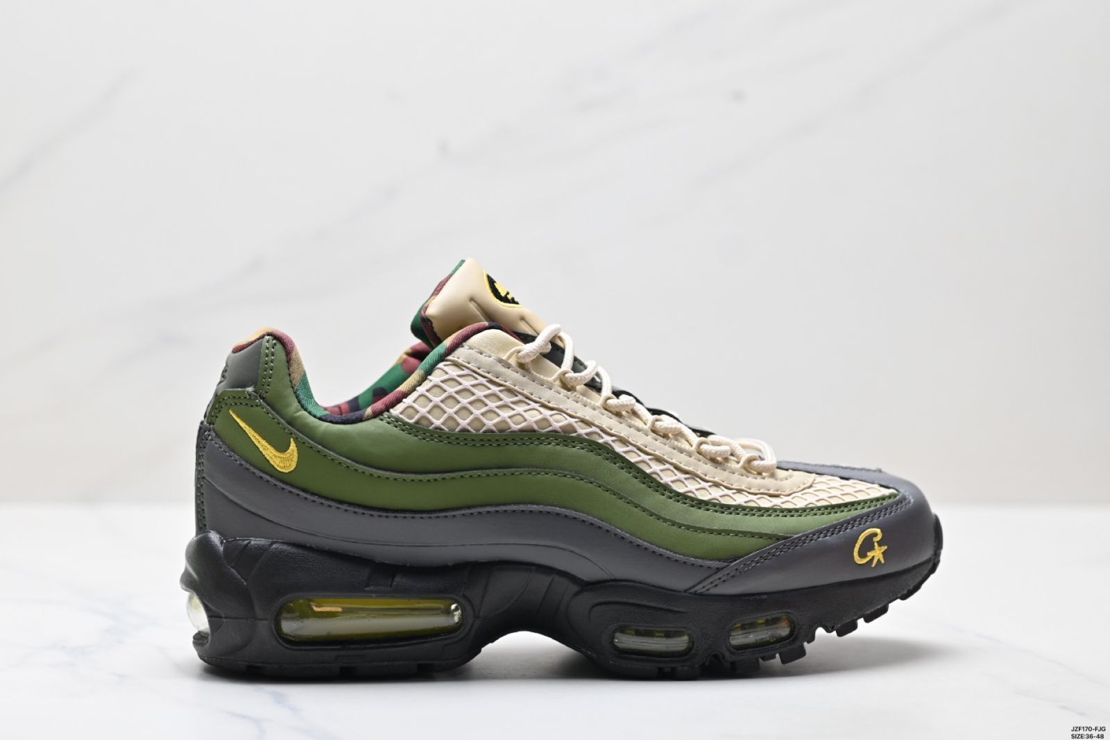 【今日特価】NIKE AIR MAX 95 TT 送料無料 在庫限定セール価格！ エアクッション 復古ランニング マルチユーススニーカー