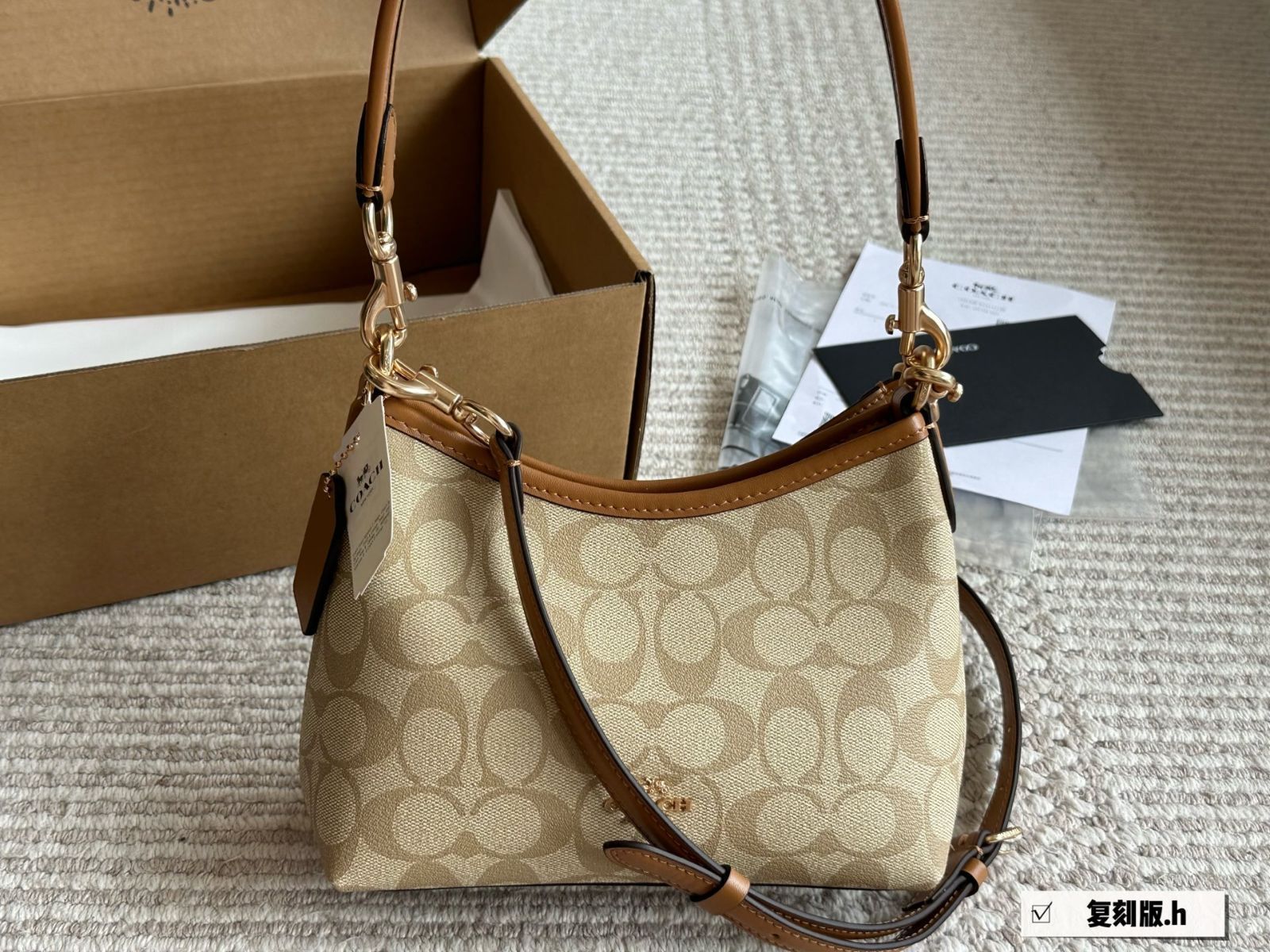 【今日特価】COACH ミニボーダーバッグ 20cm
