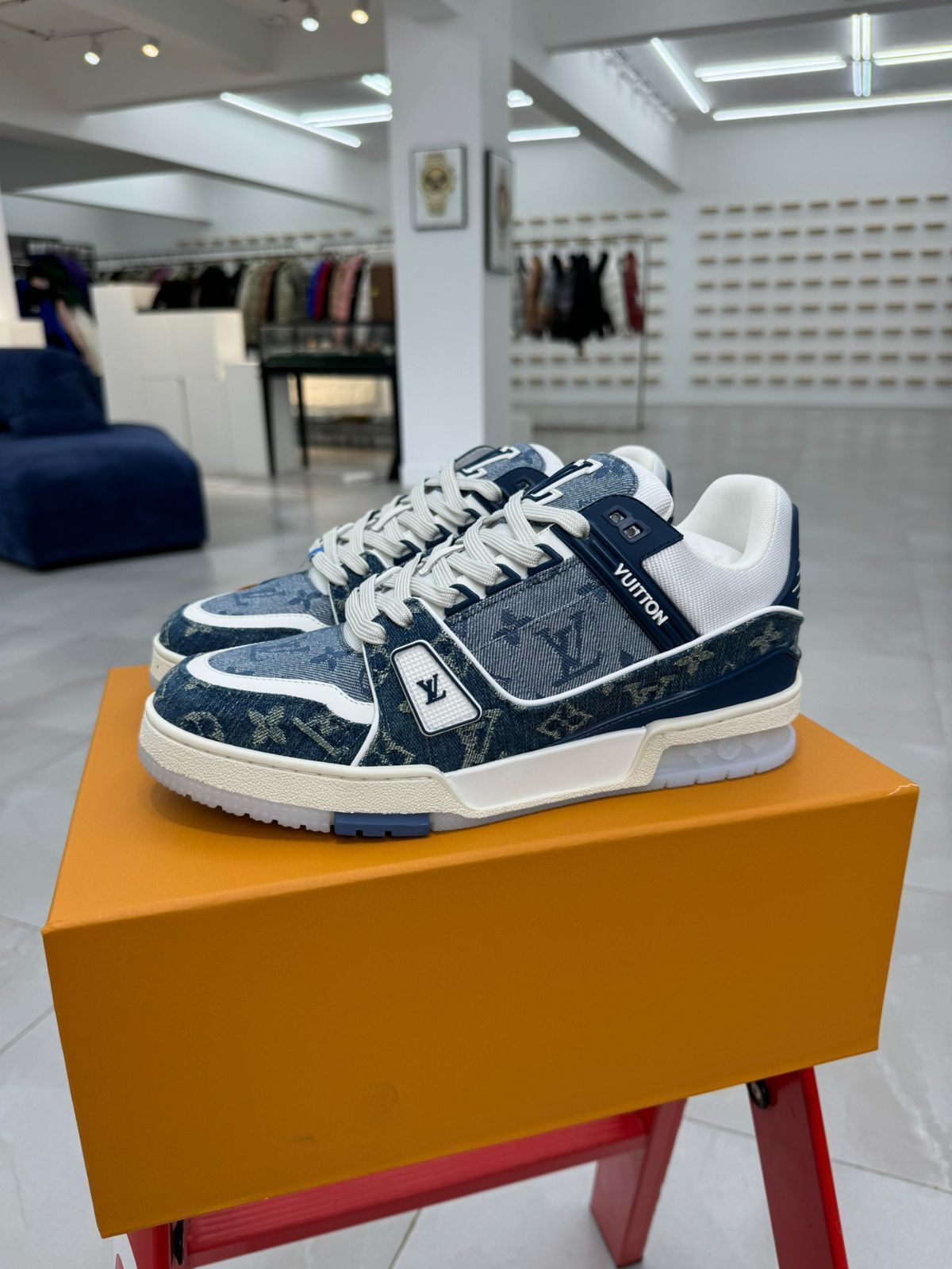 Louis Vuitton トレーナー-ブルーデニム｜本日限定特価｜新品未使用
