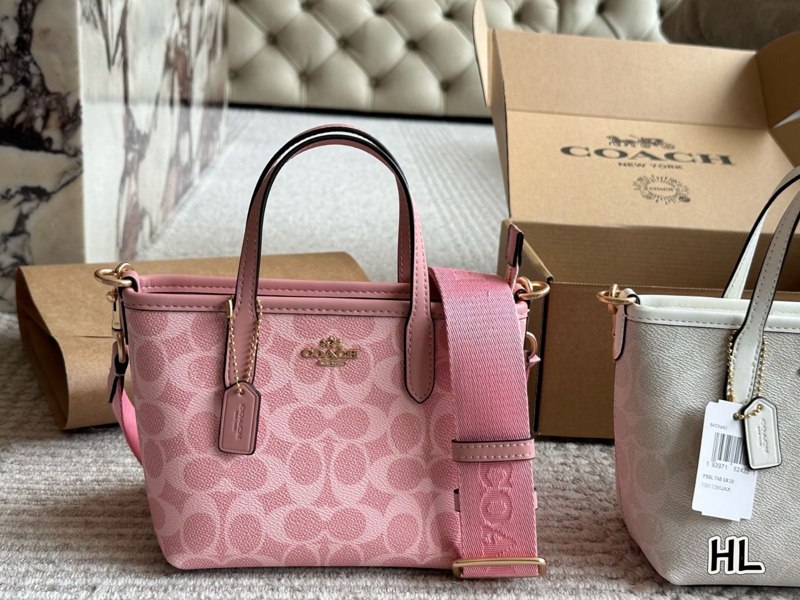 【今日特価】COACH クーチ シティミニ トートバッグ（16×14cm）