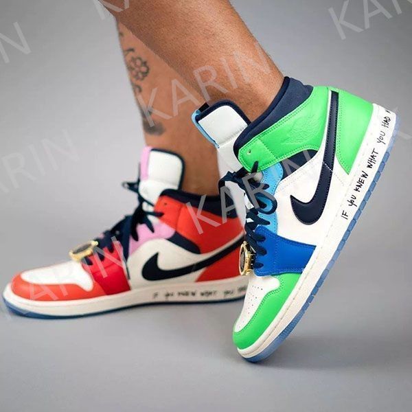 NIKE ナイキ メロディー・エサニ エアジョーダン1ミッド グリーン ハイカットスニーカー